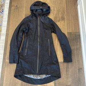 Lululemon rain jacket